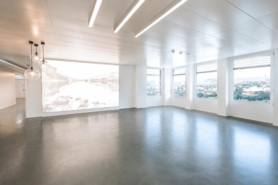 Urbaner Lifestyle trifft Bahnhof & vier Terrassen mit Aussicht!