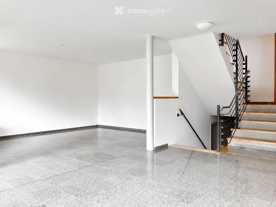 Ampia casa unifamiliare di 6,5 locali in una posizione tranquilla a Niederdorf