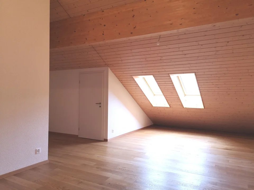 Ampio appartamento duplex di 5.5 locali con vista panoramica a Blonay