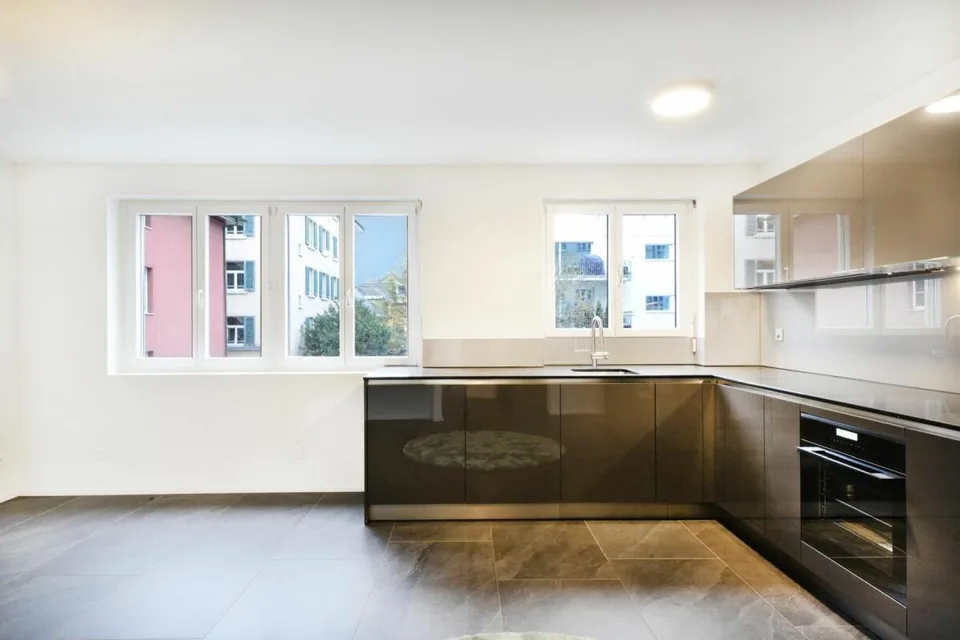 Appartement-atelier dans un excellent emplacement à Zürcher Seefeld