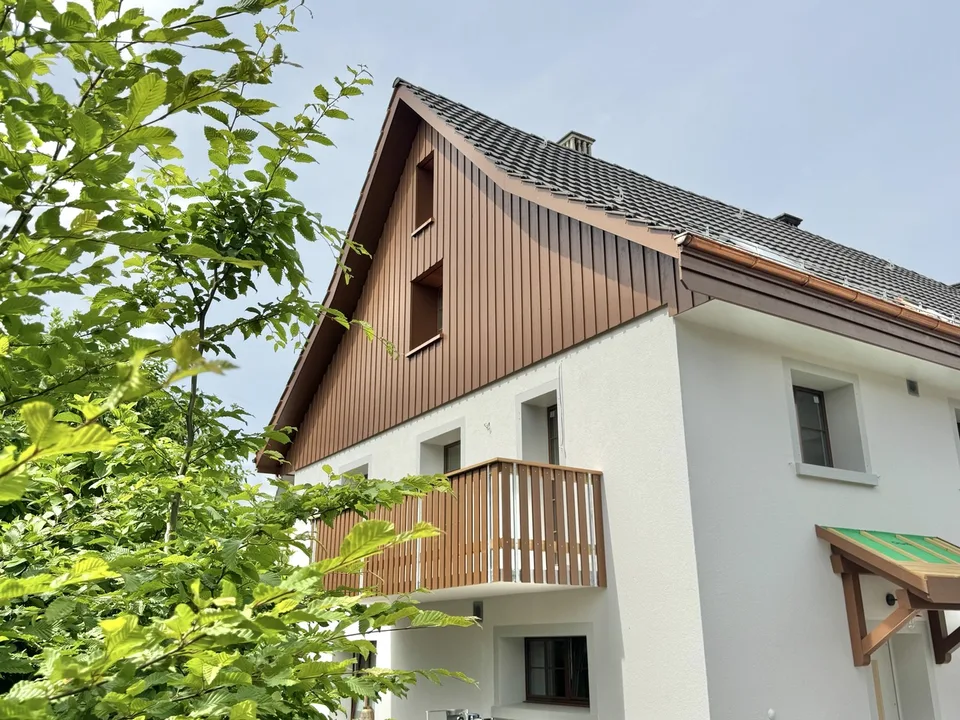 Appartamento maisonnette 4.5 locali con balcone/posto a sedere - prima occupazione