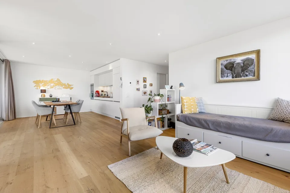 Charmant appartement 2.5 pièces avec style et facteur de confort à Rapperswil-Jona
