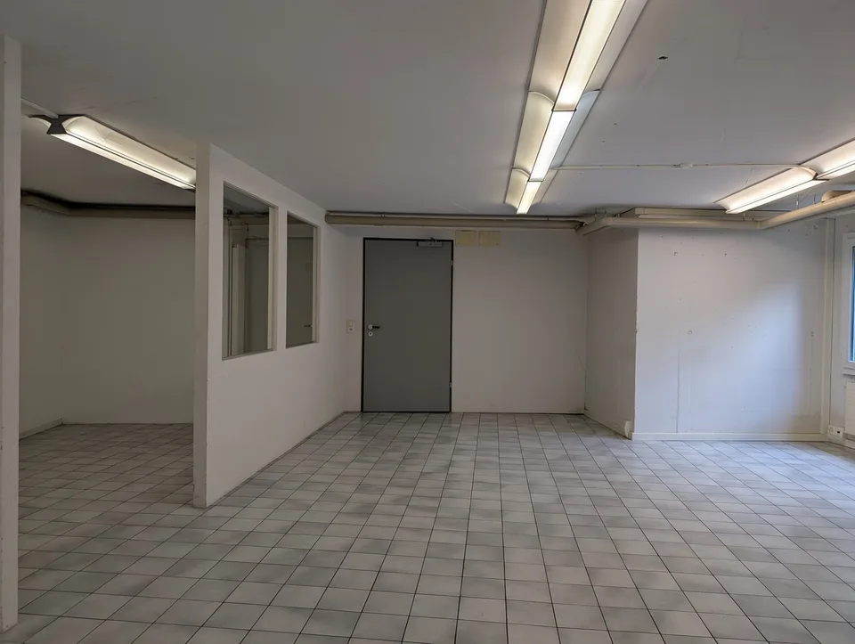 Vielseitige Gewerbefläche in Aarburg