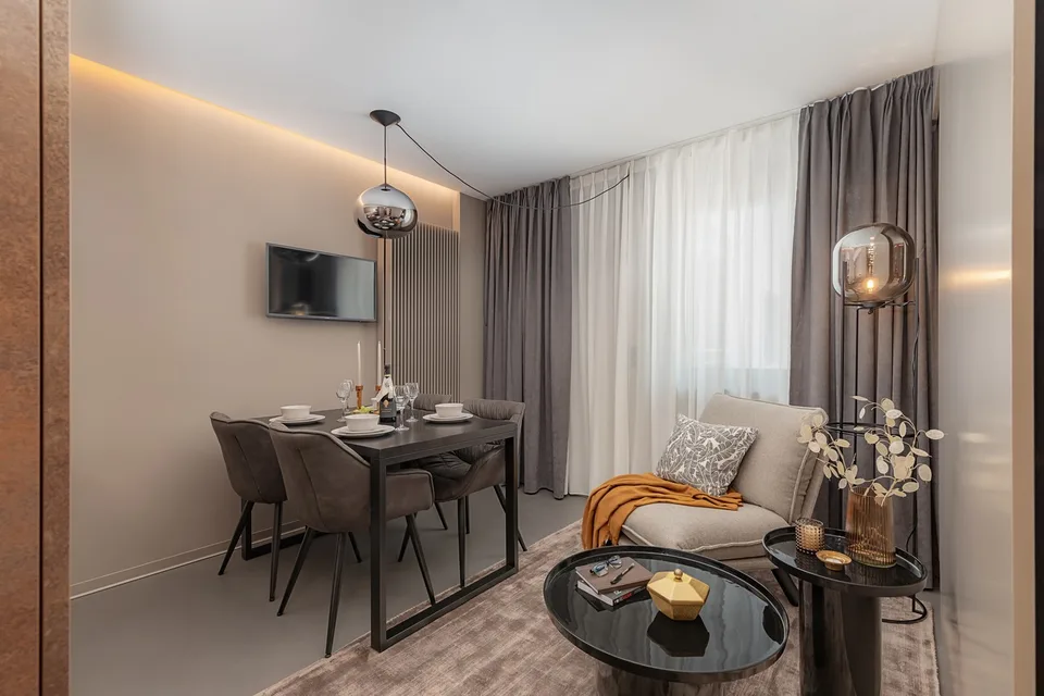One Bedroom Senior, Kitchenette - Serviced Apartment with Weekly Housekeeping Included