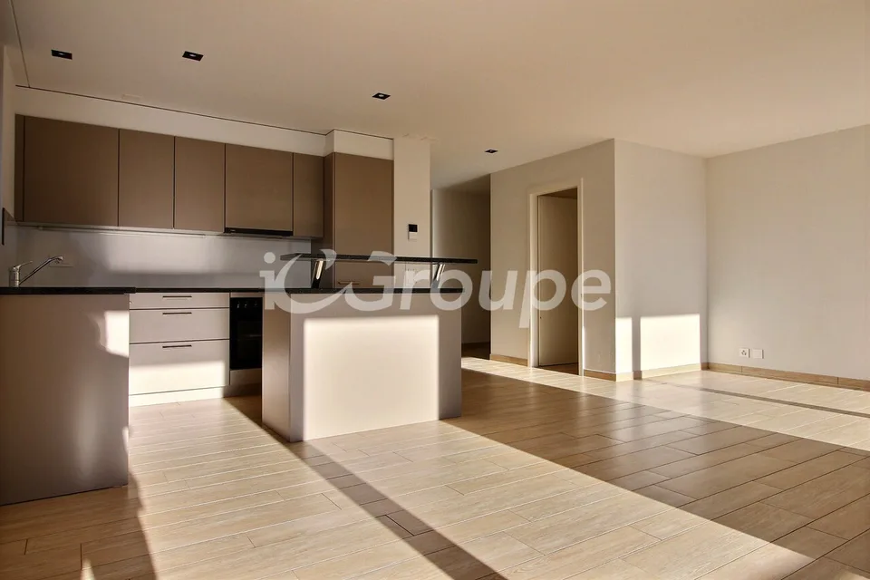 Schönes 3.5-Zimmer-Apartment im 2. Stock in Aproz
