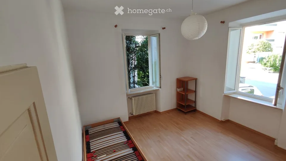 Geräumige Wohnung mit großem Balkon in Locarno
