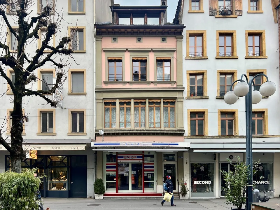 Grosszügige und charmante 3.5-Zimmerwohnung im Stadtzentrum