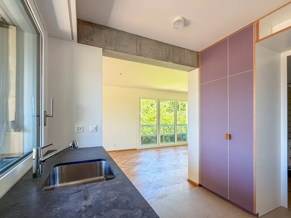 Wohnen mit Stil und Ausblick – 2.5-Zimmerwohnung an beliebter Lage in Zürich