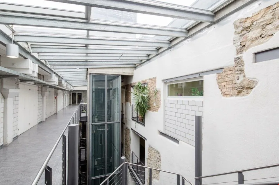 Top Lage, 542m2 Bürofläche (plus 426m2 Werkstatt/Lager möglich)