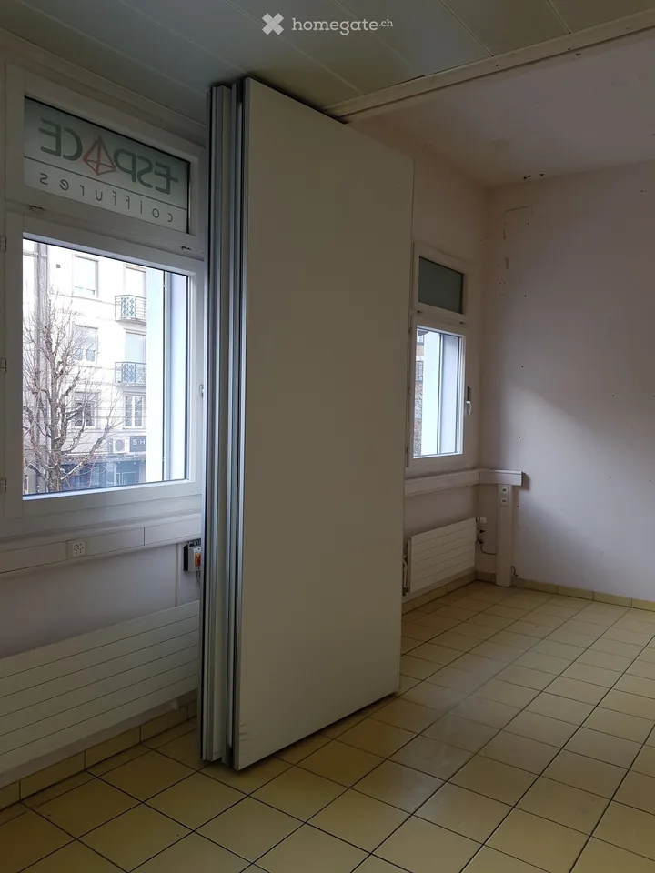 Bright offices open space (modular) at Boulevard de Pérolles 18a