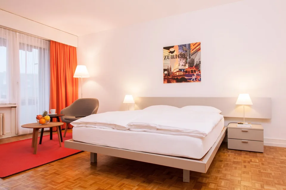 Studio Apartment mit Balkon möbiliert - nähe Zürich Hauptbahnhof