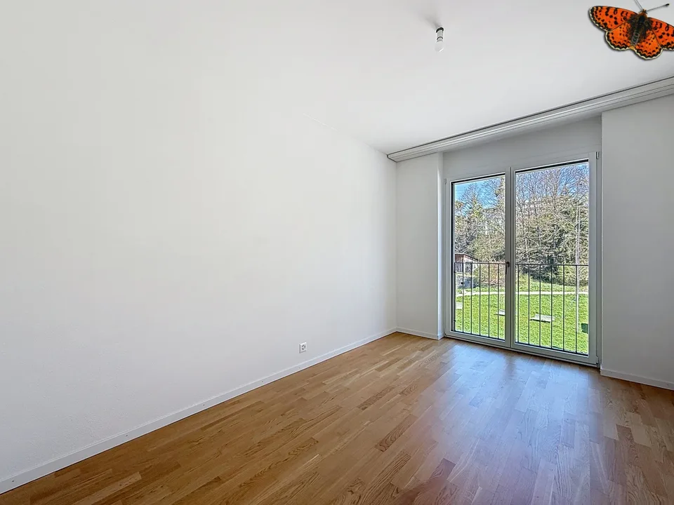 3½ PIECES - Recent with a balcony!