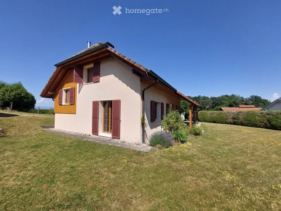 Frisch renoviertes 5½-Zimmer-Einfamilienhaus in Vesin
