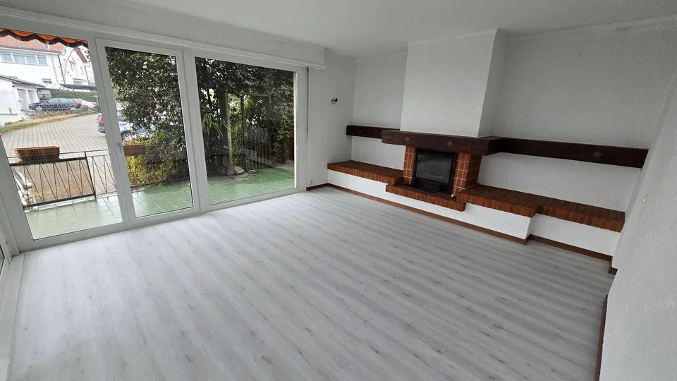 COMANO - Geräumige Wohnung im Grünen