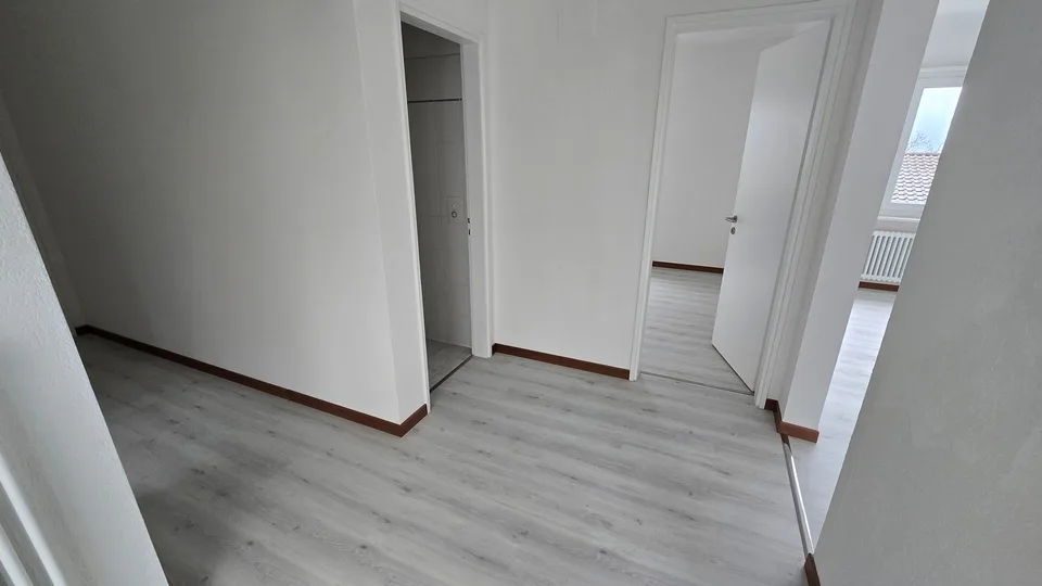 COMANO - Geräumige Wohnung im Grünen