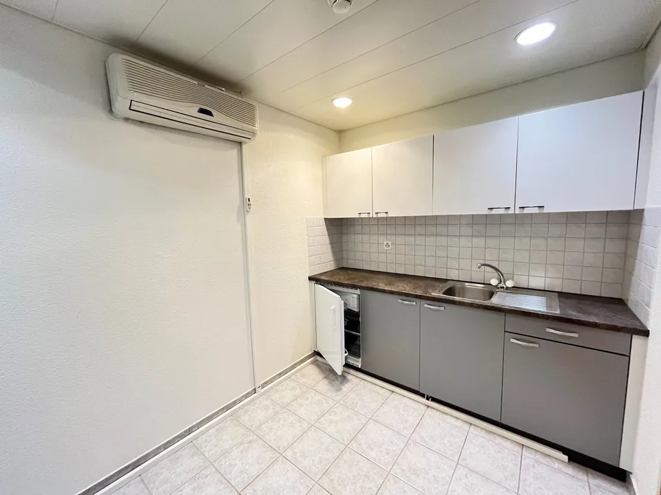Offices in Bussigny, near the CFF train station - 3 months of net rent offered – photo 10 of 12