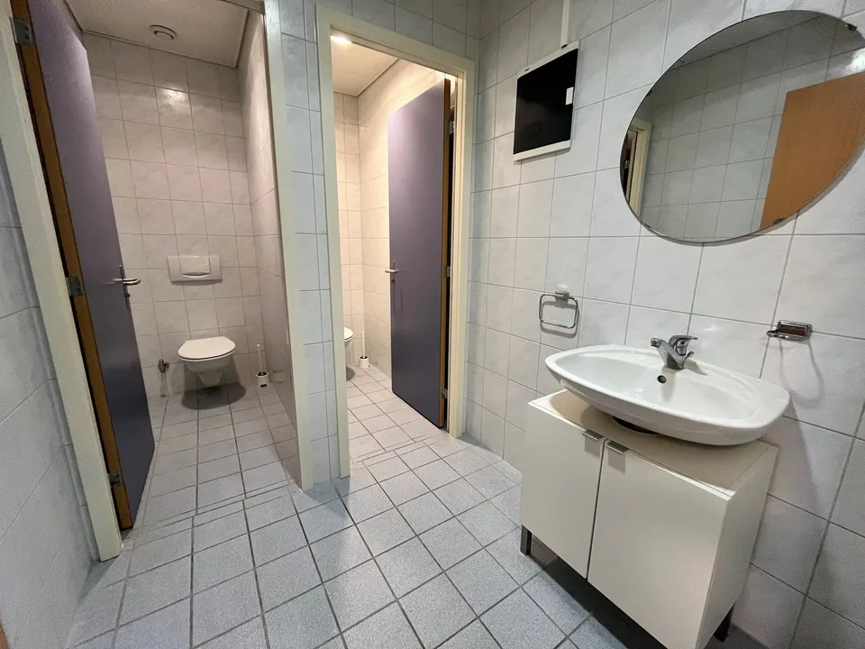 Offices in Bussigny, near the CFF train station - 3 months of net rent offered – photo 11 of 12