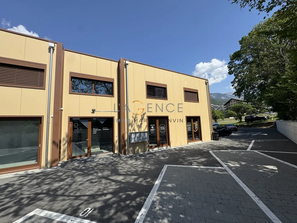 Locale commerciale di 50 m² ideale situato a Savièse