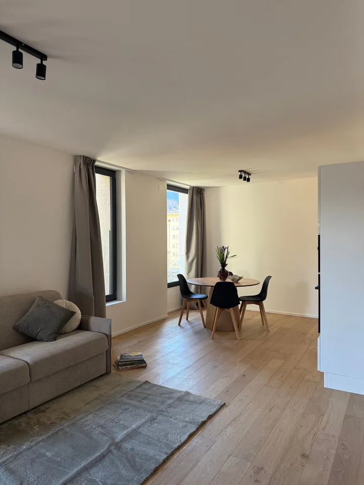 Gemütliche 2.5-Zimmer-Wohnung in Viganello mit Balkon