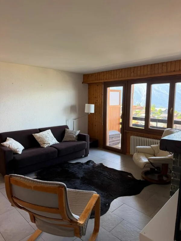Zweieinhalb-Zimmer-Wohnung