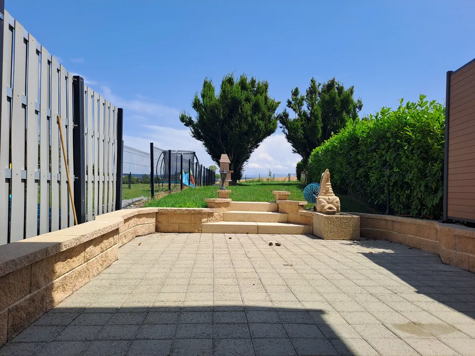 FLEUR-DE-LYS 7B, Appartement de 4.5 pièces avec jardin privatif