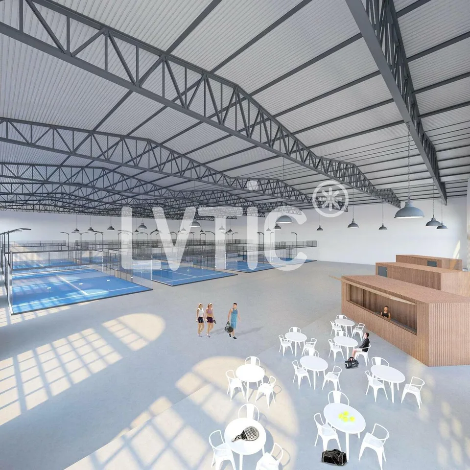 Halle de sport de 3000 m2 à louer à Yvonand