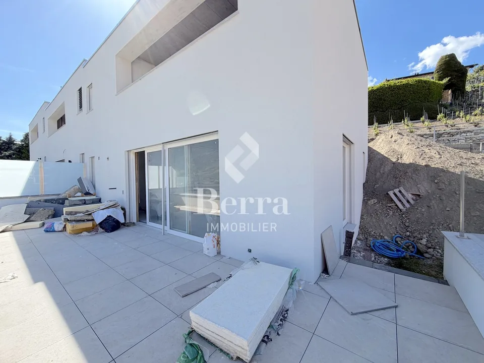 Villa a schiera nuova di 5.5 locali disponibile da giugno 2026