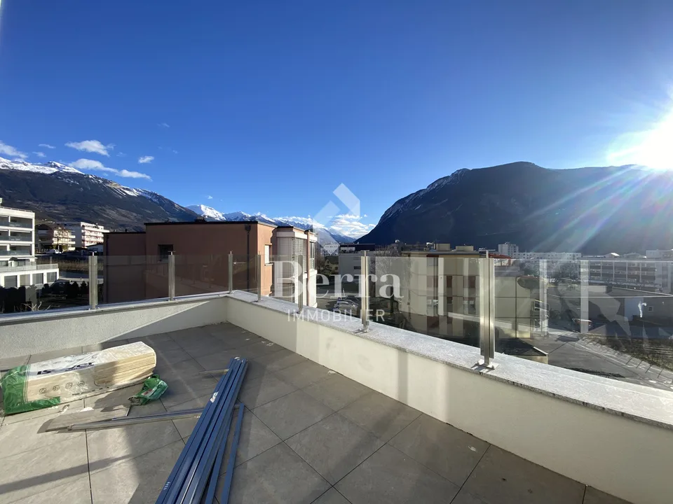 Geräumige neue Reihenhausvilla sofort verfügbar – Foto 10 von 13