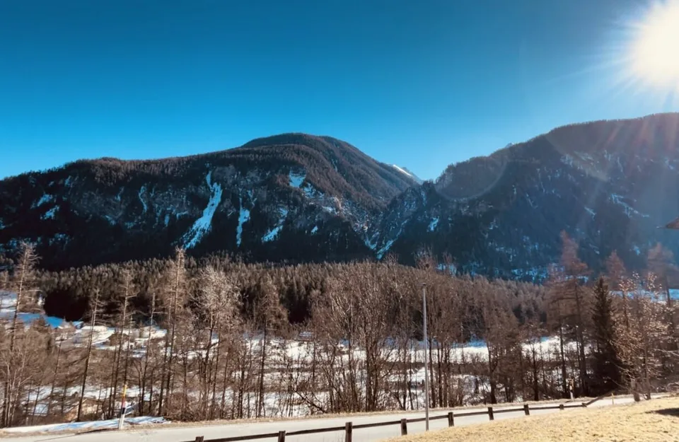 Sonnig, ruhig und ein unverbaubares Panorama
