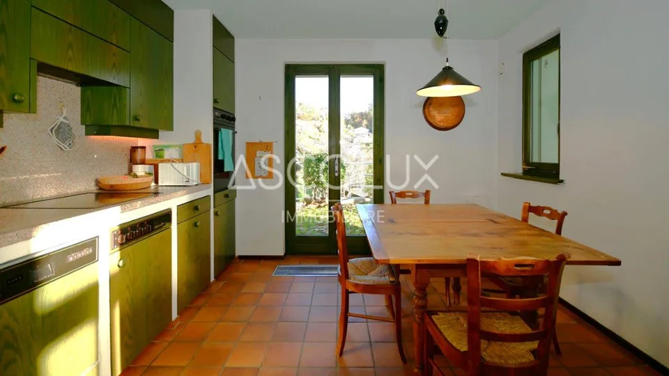 Casa monofamiliare con vista panoramica e ampi spazi — ideale come prima o seconda residenza