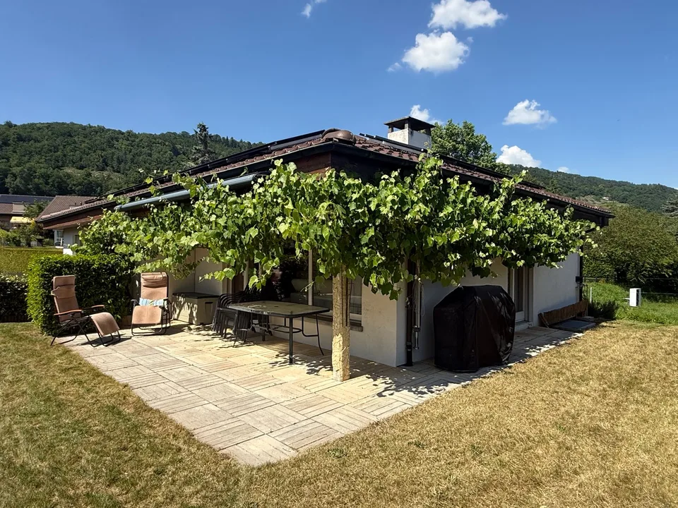 Casa indipendente luminosa in quartiere residenziale
