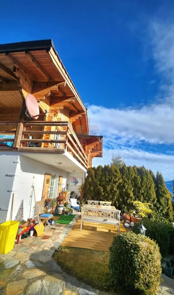 Secondary Residence Magnificent chalet in log construction with panoramic view of Valais – photo 7 of 12