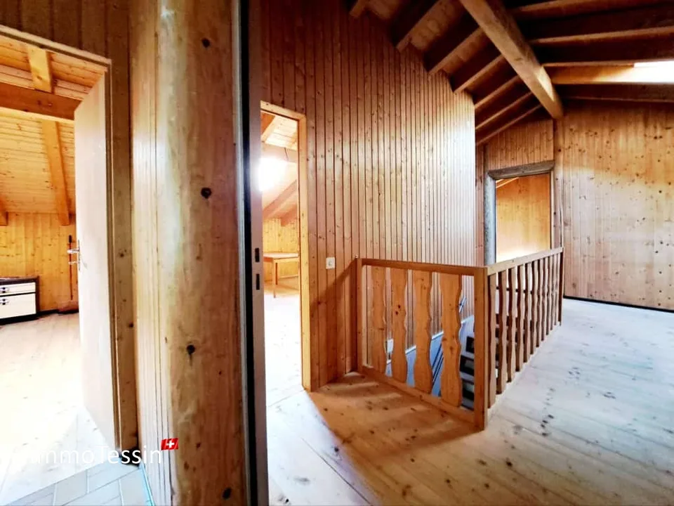 Charmantes Mehrfamilienhaus mit 2 Wohnungen in Malvaglia nahe Biasca und Lukmanierpass zu verkaufen – Foto 8 von 13