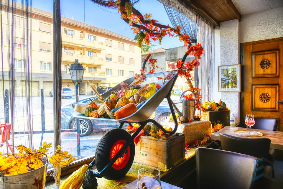 ESCLUSIVO Magnifico ristorante di 218m² nel centro del villaggio – foto 6 di 13
