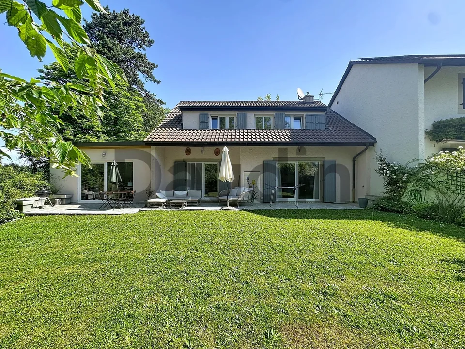 Jolie maison familiale de 9 pièces rénovée