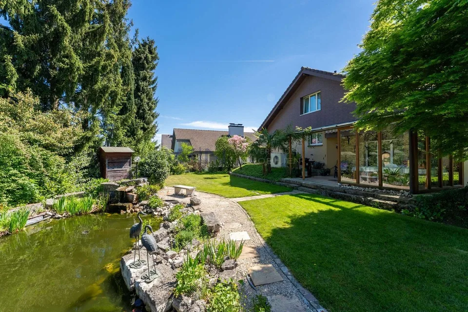 Rêve de jardin près de la ville - l'oasis de tranquillité