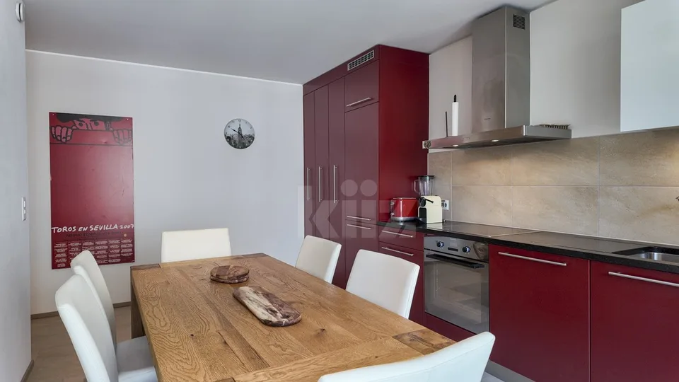 Schönes Apartment mit Loggia
