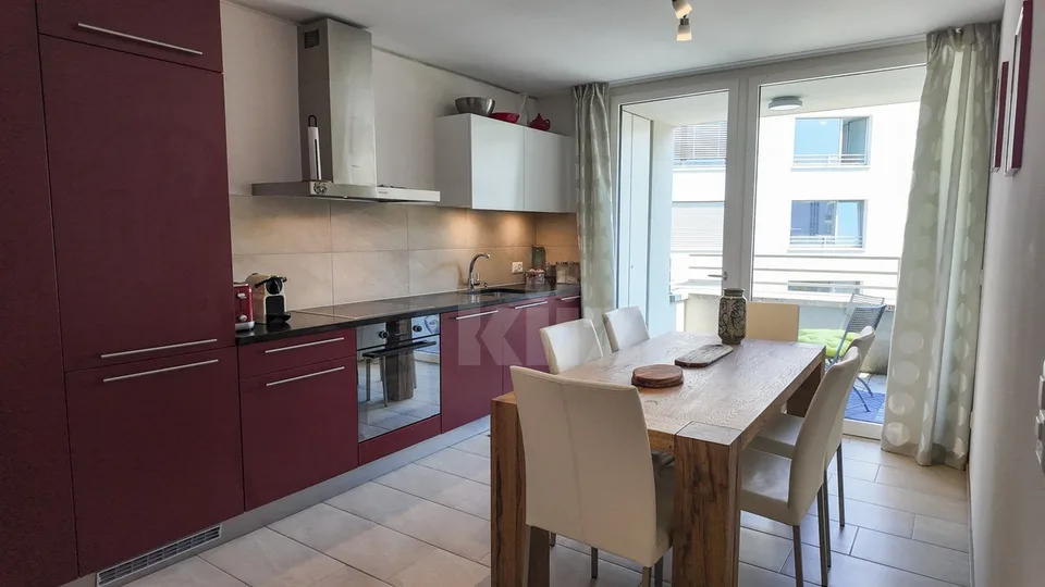 Schönes Apartment mit Loggia