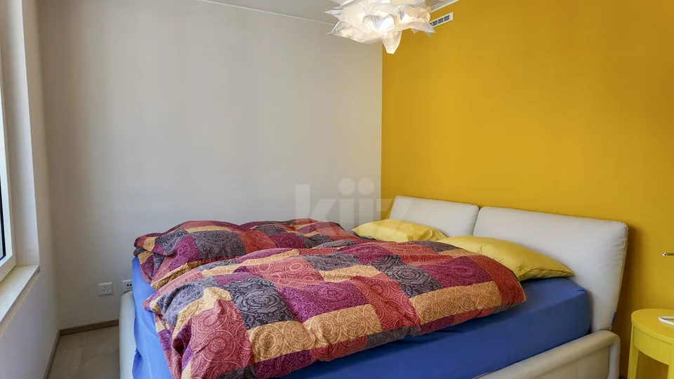 Beautiful apartment with loggia – photo 11 of 13