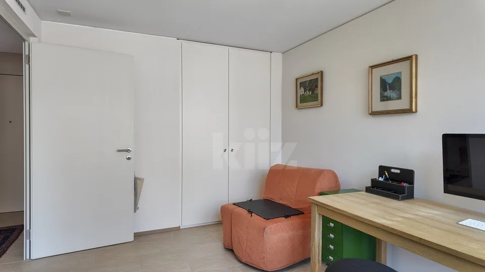 Beautiful apartment with loggia – photo 9 of 13