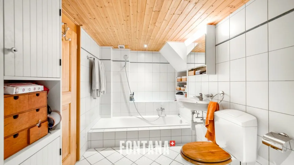 Chalet attiguo di 6 locali con suite principale
