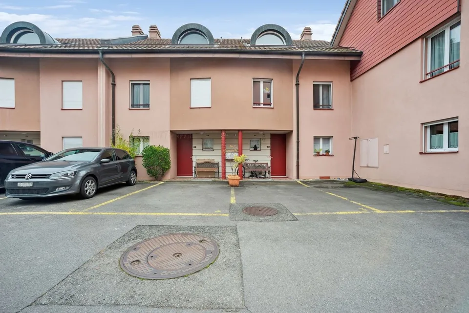 Charmantes Reihenhaus zum Verkauf in der Nähe von Aubonne – Foto 11 von 12