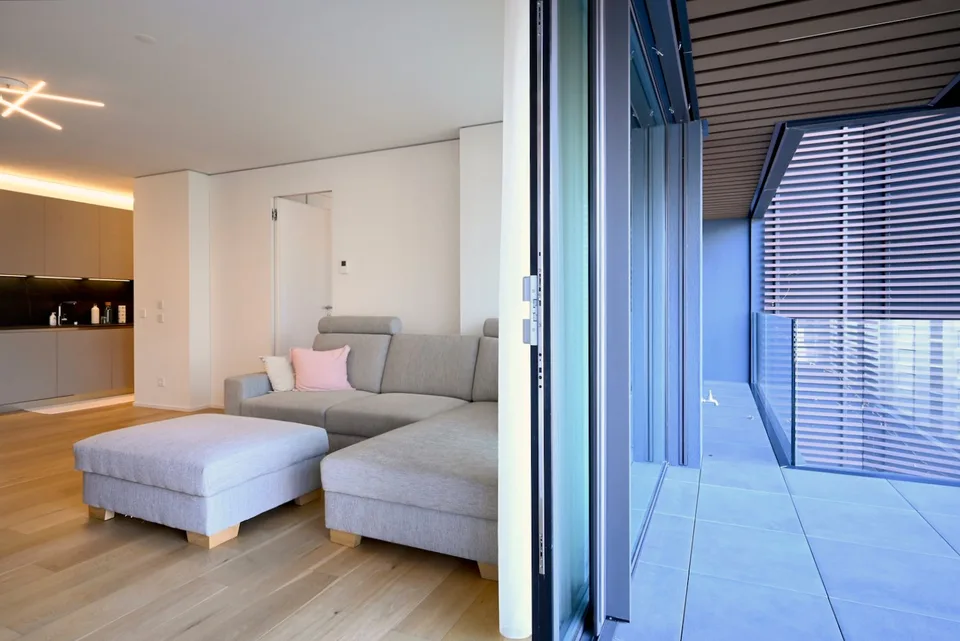 Modernes 3.5-Zimmer-Apartment mit großer Terrasse – Foto 18 von 24