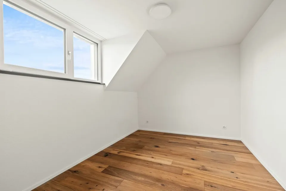 Modernes Wohnen auf zwei Ebenen - Stilvolle Maisonettewohnung in Allschwil