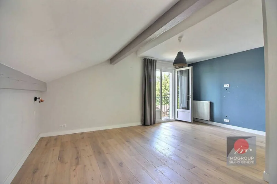 Casa di 5 locali con piscina e tecnologia a energia positiva a Chens-sur-Léman