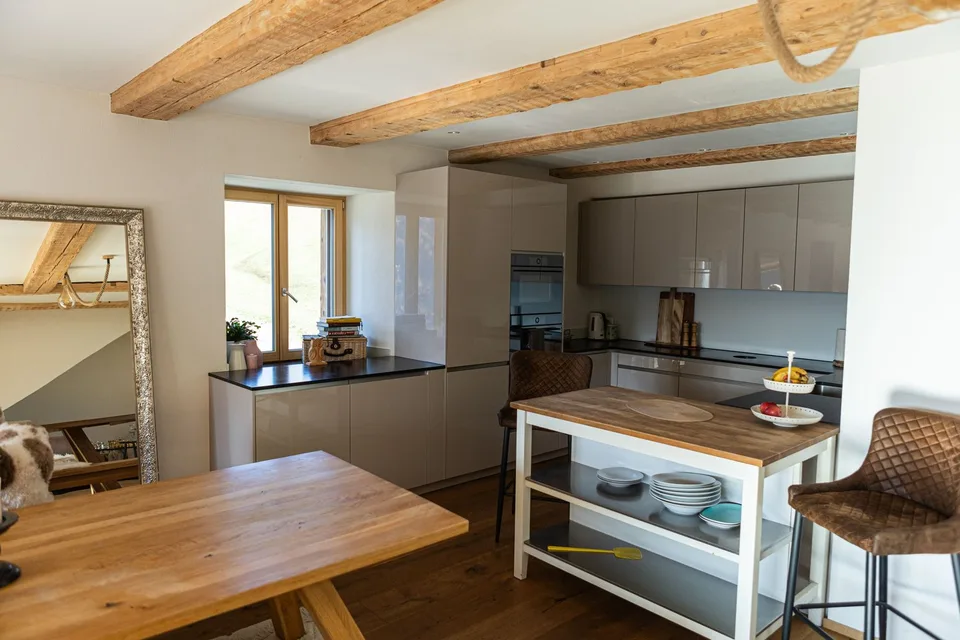 Appartement-maisonnette de 5,5 pièces sous les toits avec vue panoramique – photo 11 sur 20