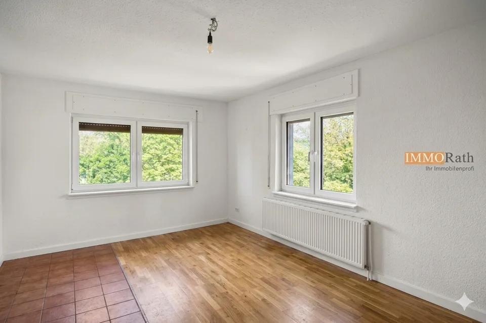IMMORath.de - Bright 6-room apartment with balcony and terrace – photo 8 of 13