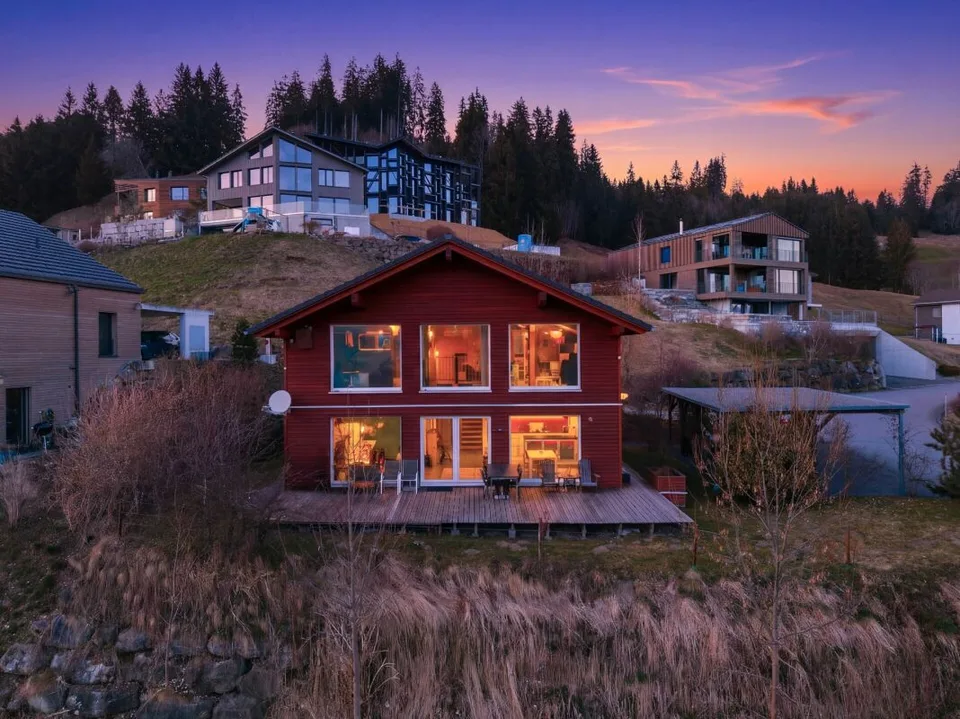 Modernes Traumhaus - naturnah mit atemberaubender Weitsicht