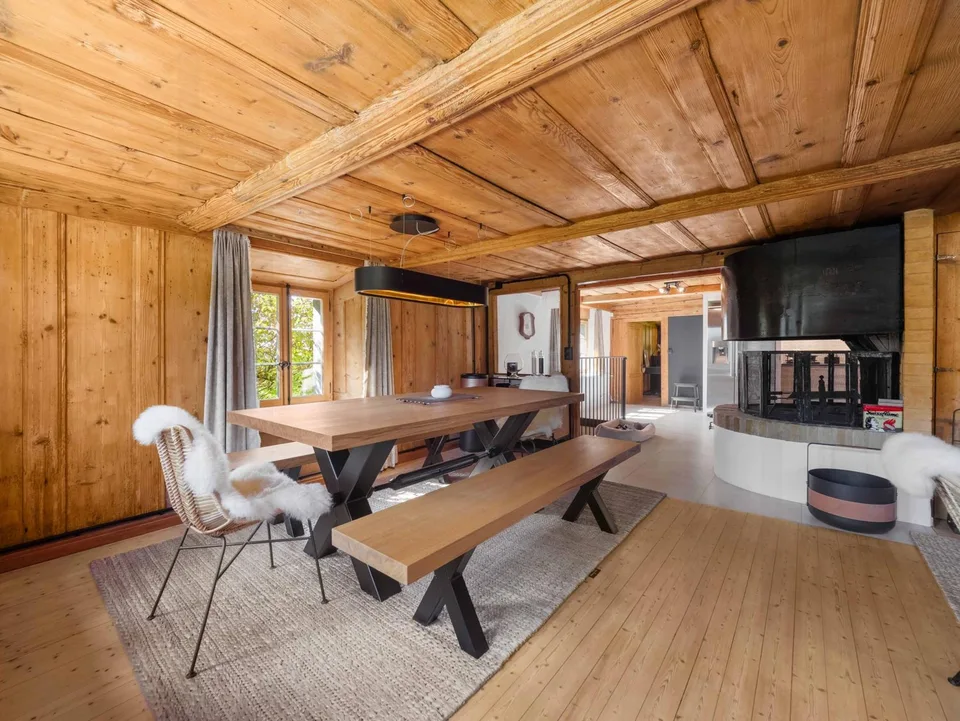 Außergewöhnliches, vollständig renoviertes Bauernhaus im Herzen der Freiburger Landschaft