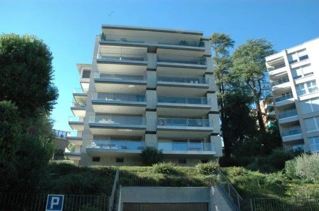 IN CONDOMINIO DI PRESTIGIO A DUE PASSI DAL CENTRO